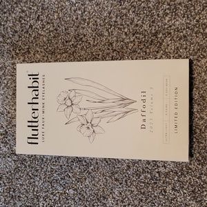 Flutterhabit Faux Eyelashes